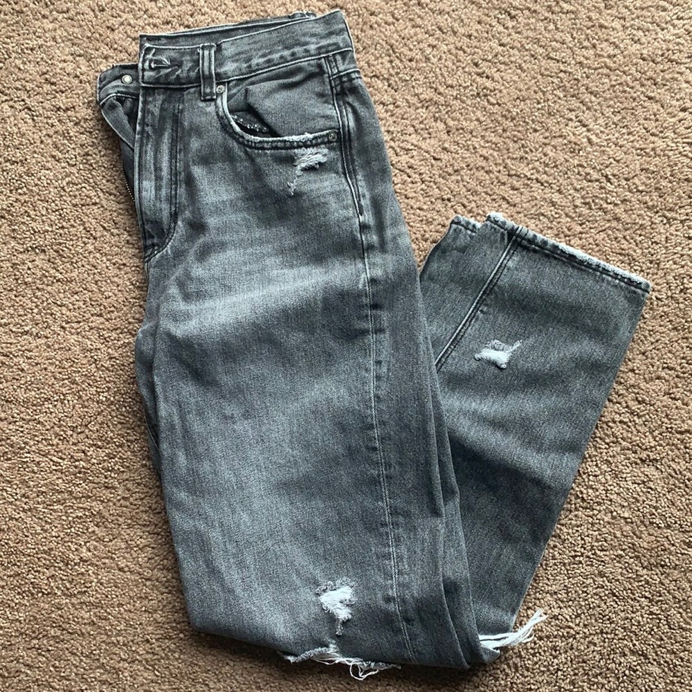 American Eagle mom jeans